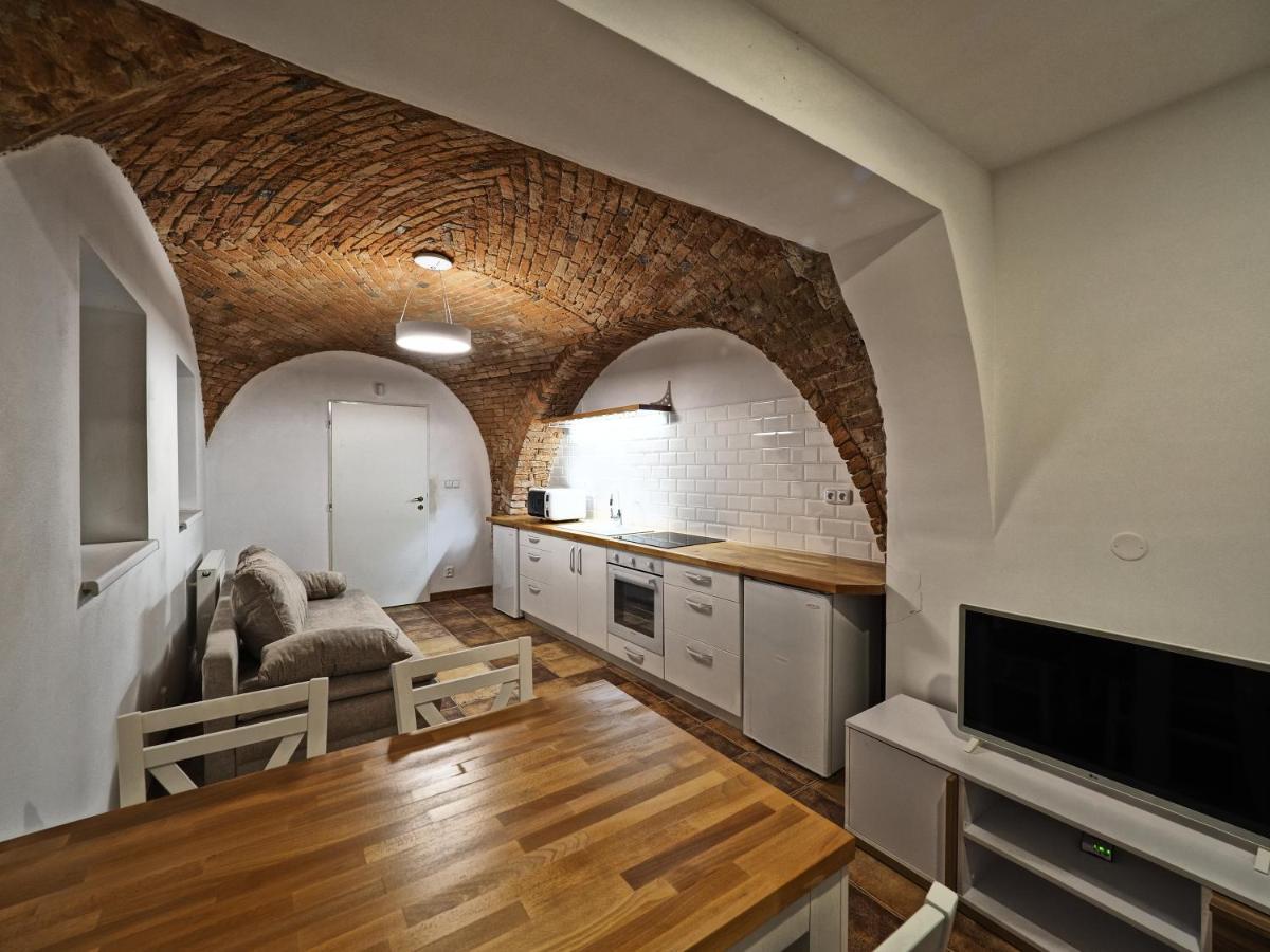 Apartmany Habanska, Cely Dum Pouzdrany Zewnętrze zdjęcie