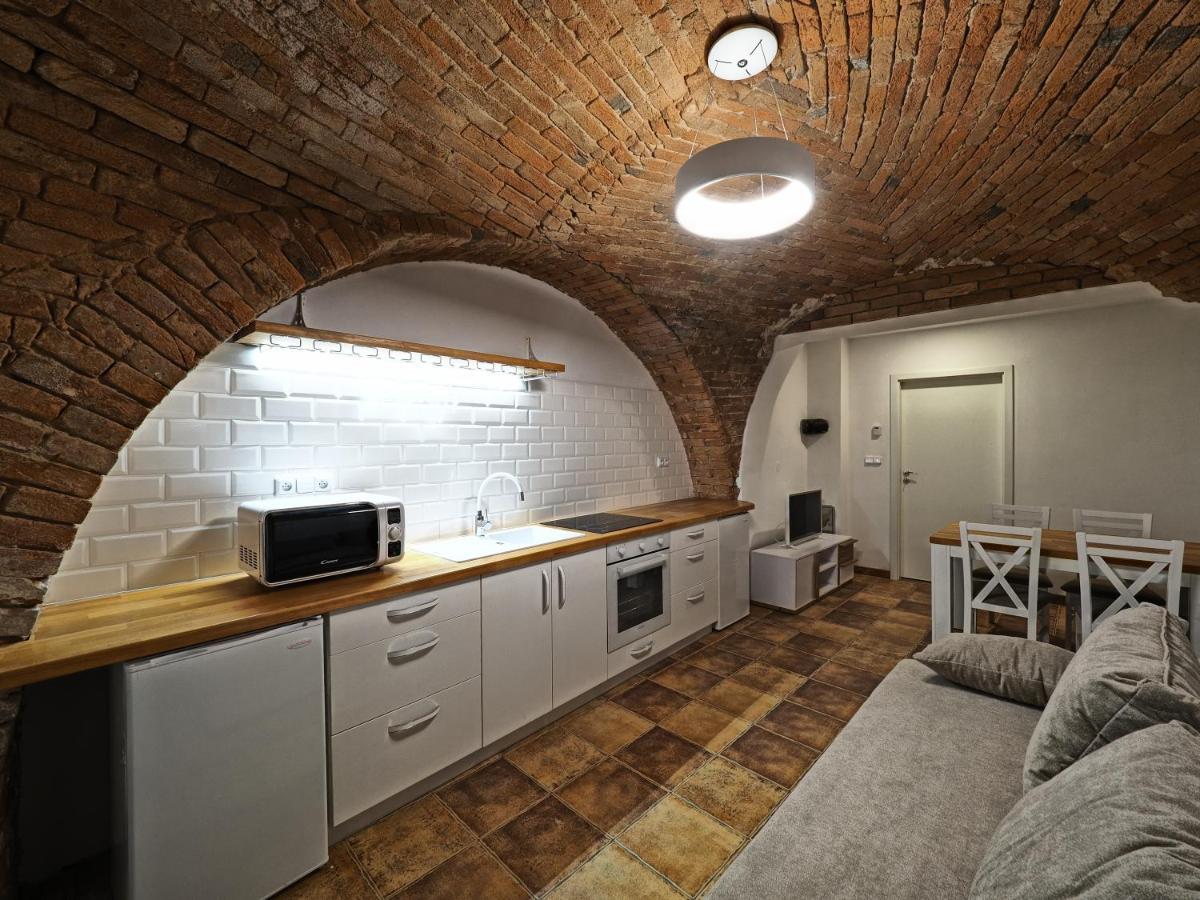 Apartmany Habanska, Cely Dum Pouzdrany Zewnętrze zdjęcie