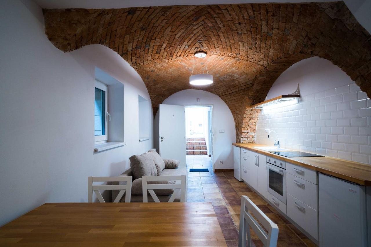 Apartmany Habanska, Cely Dum Pouzdrany Zewnętrze zdjęcie