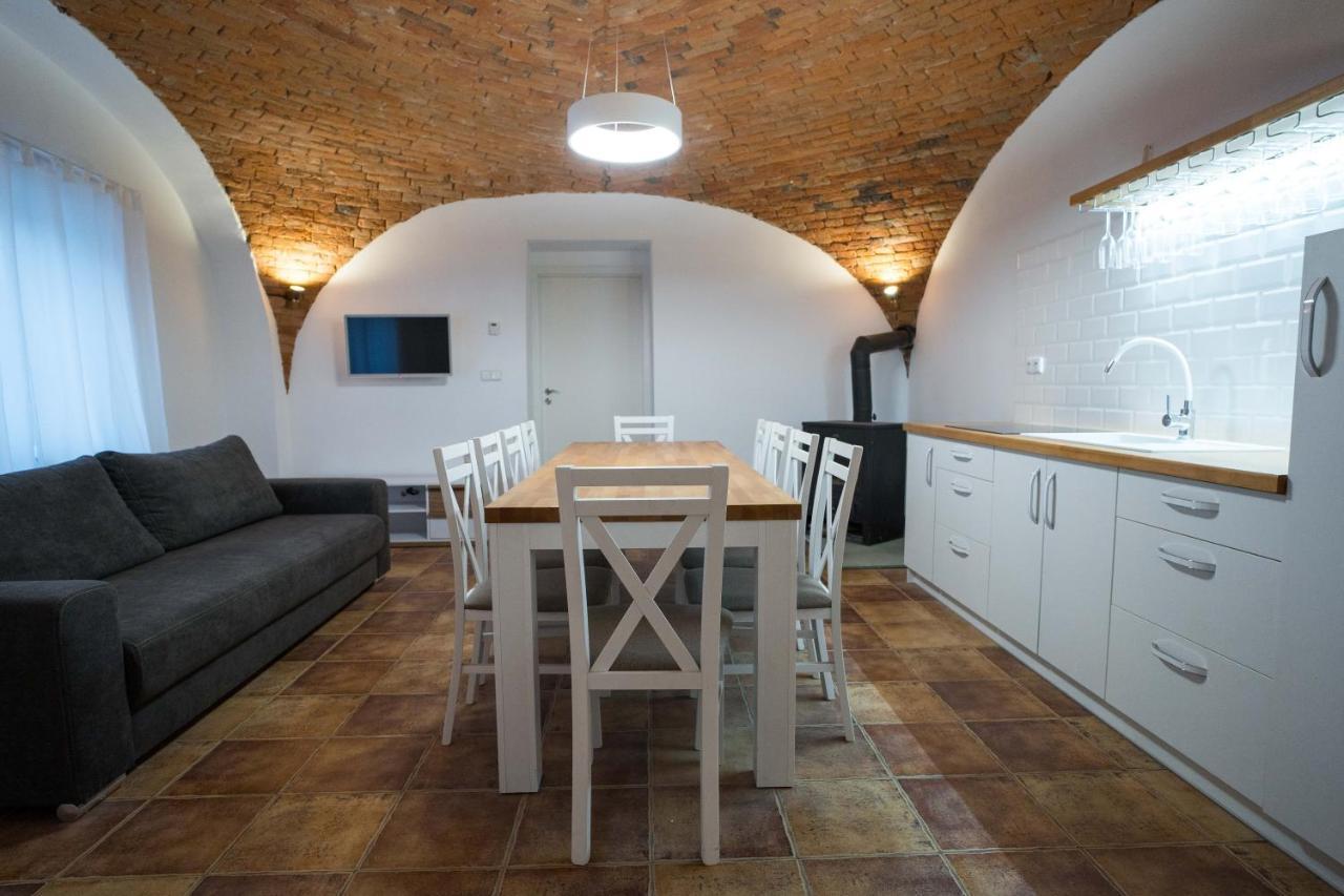Apartmany Habanska, Cely Dum Pouzdrany Zewnętrze zdjęcie