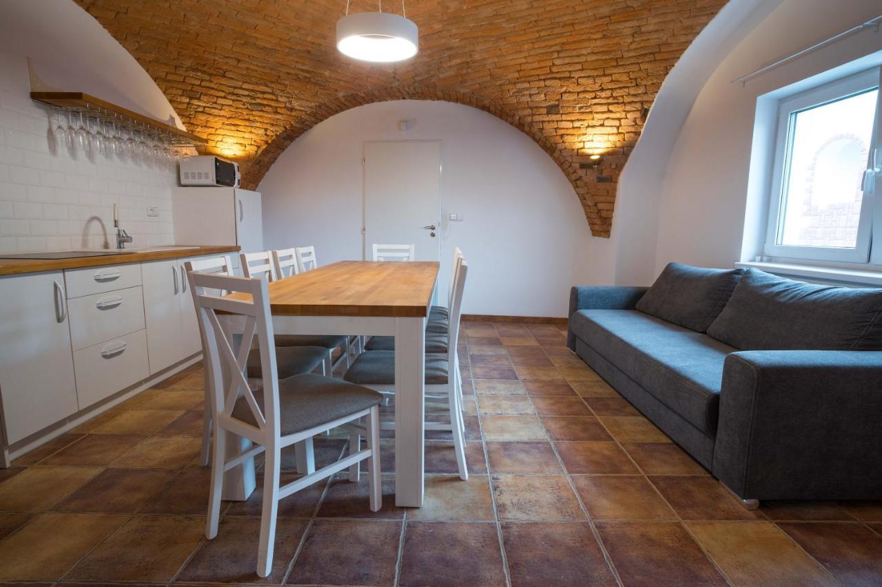 Apartmany Habanska, Cely Dum Pouzdrany Zewnętrze zdjęcie