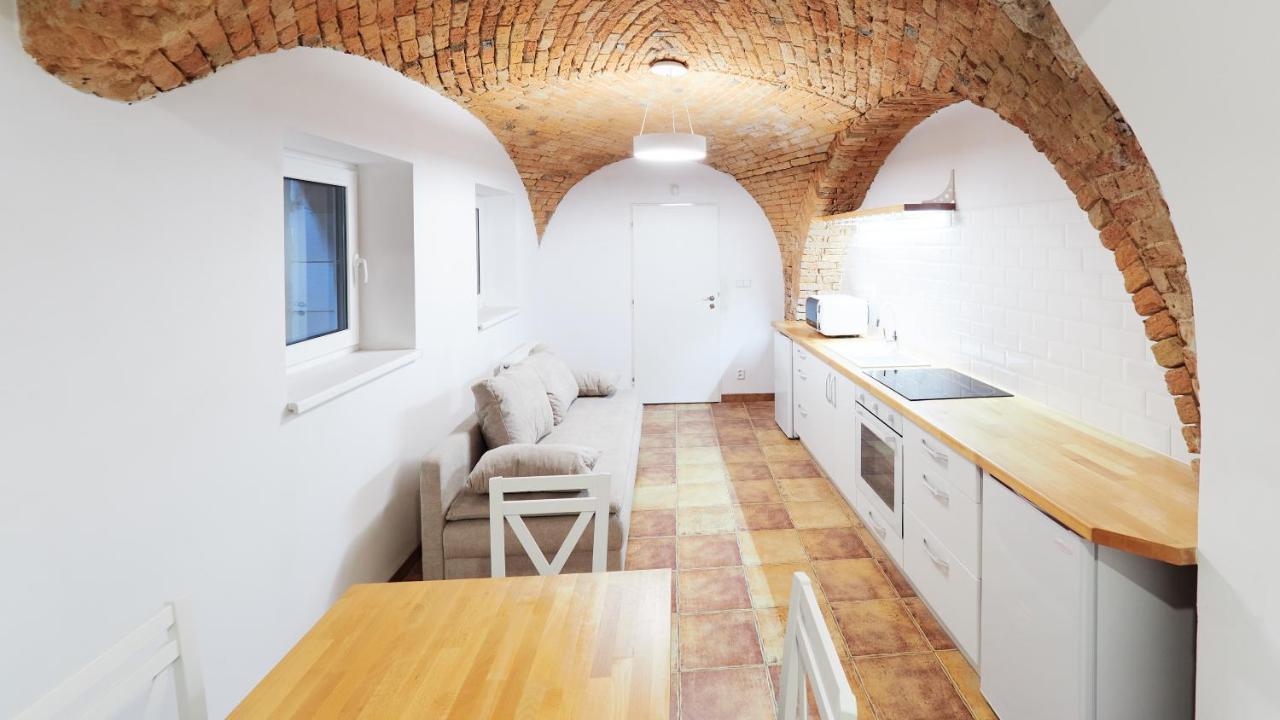 Apartmany Habanska, Cely Dum Pouzdrany Zewnętrze zdjęcie