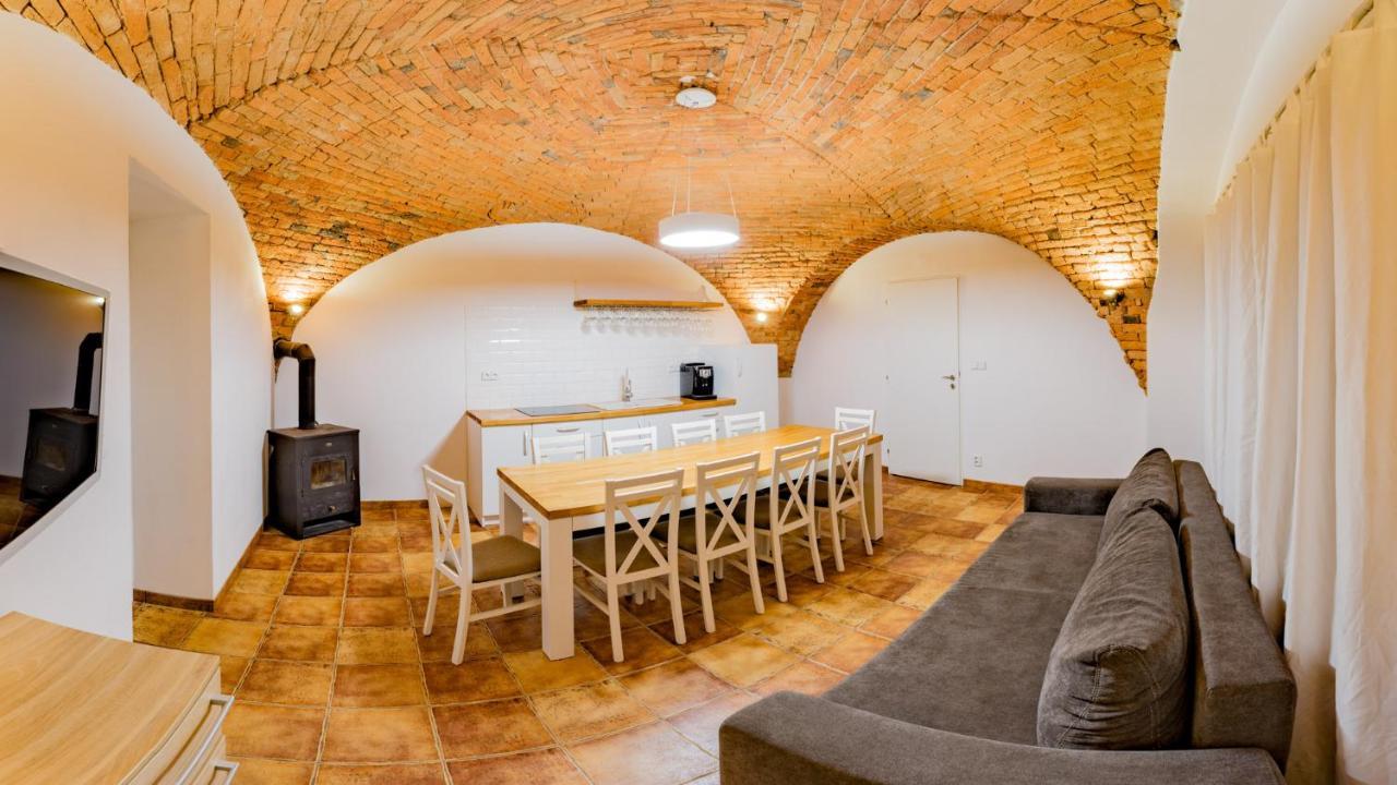 Apartmany Habanska, Cely Dum Pouzdrany Zewnętrze zdjęcie