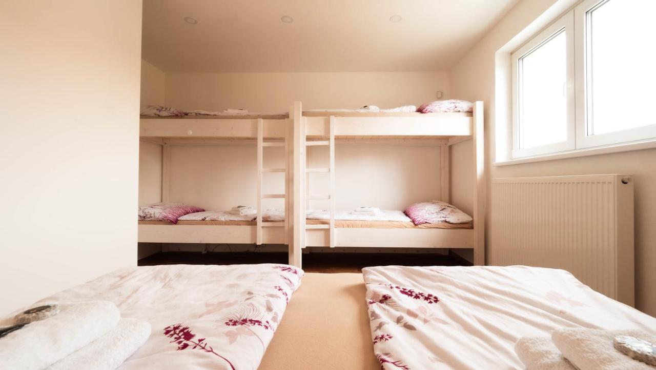 Apartmany Habanska, Cely Dum Pouzdrany Zewnętrze zdjęcie