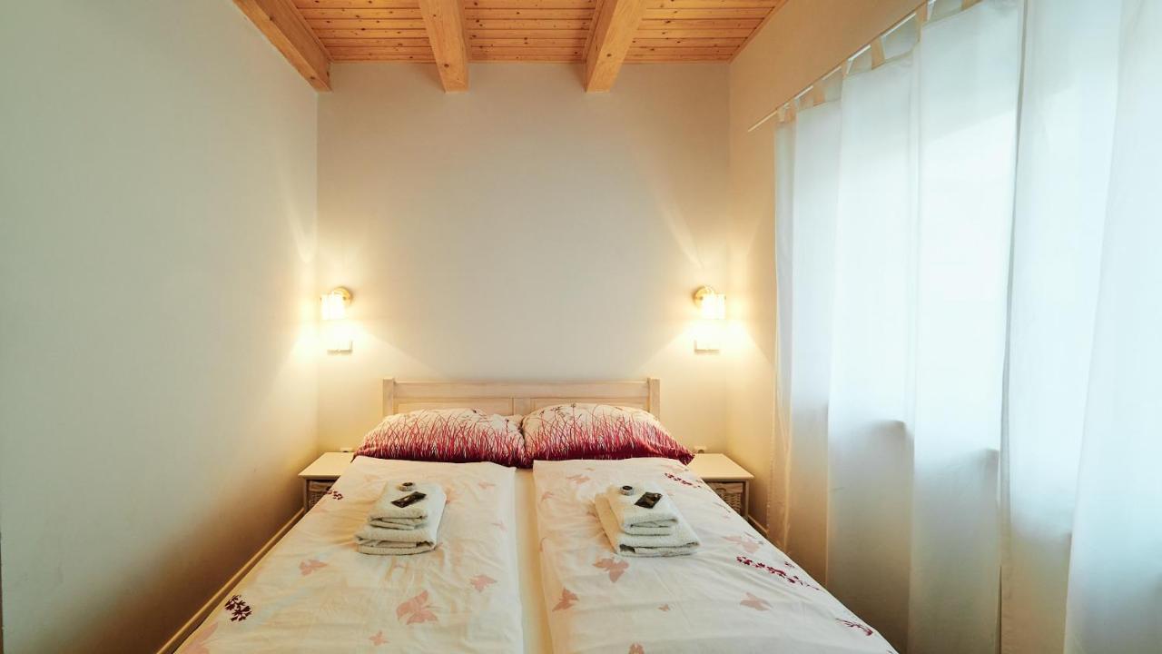 Apartmany Habanska, Cely Dum Pouzdrany Zewnętrze zdjęcie